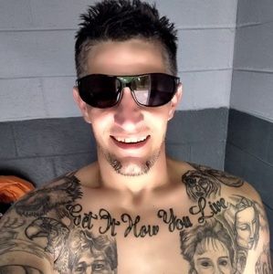 Meet your Posher, Drew